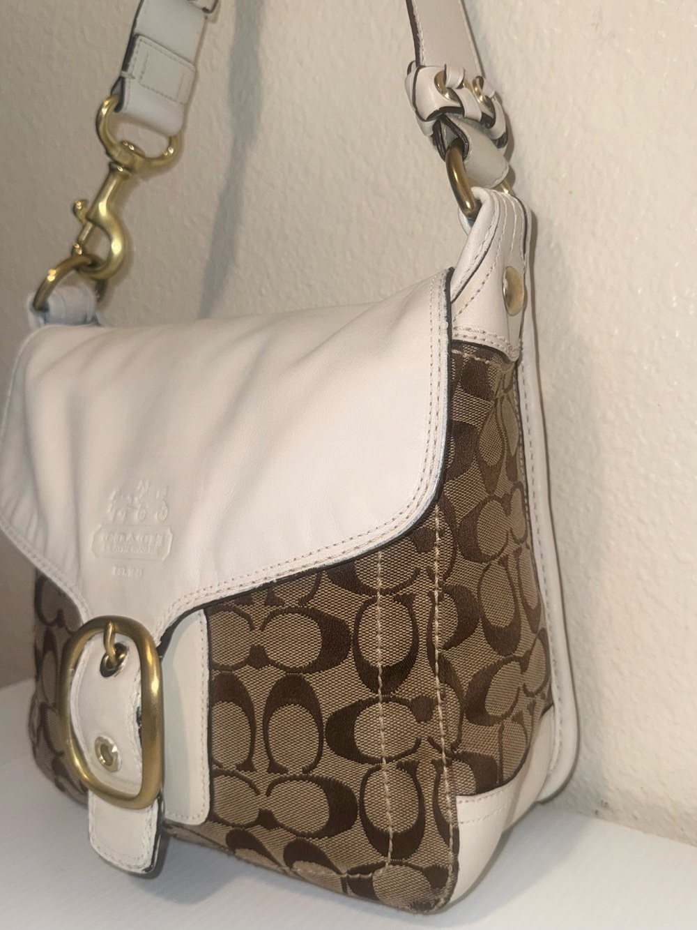 Coach White and Brown Signature Shoulder Bag with Brass Buckles - Picture 2 of 9